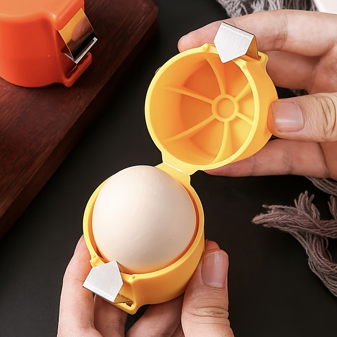 1pc Stainless Steel Egg Shell Separator - Quick Peel, Easy-Clean Kitchen Baking Tool, Yolk Divider for Christmas, Halloween, Thanksgiving